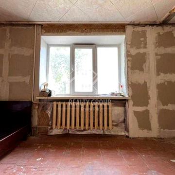 Продаж 2к квартири під ремонт на Курчатова