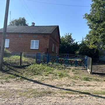 Будинок і 50 сот землі (газ, вода) Юстинівка, Тернопільська обл