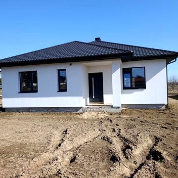 Продаж американки поряд з містом