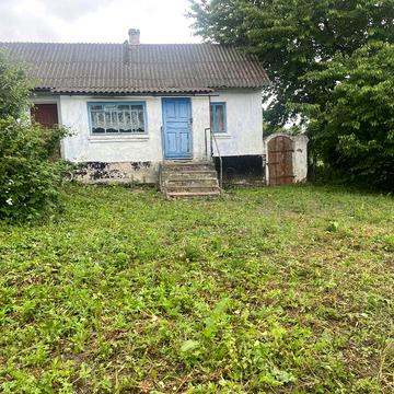 Продам будинок у селі Брочичі