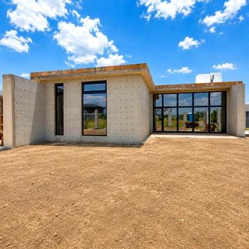 Продам дом с подвалом в КГ Дайберг ,участок 5,7 сотки ,без комиссии.