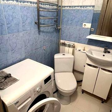 Здам 2х кімнатну квартиру в центрі