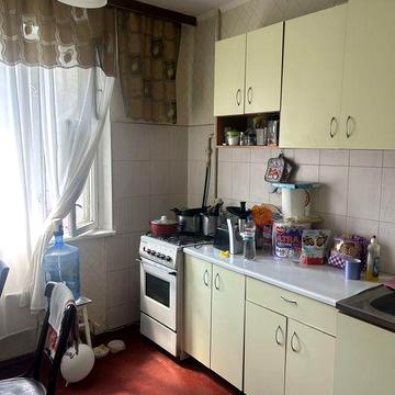 Продам 2-х кімнатну квартиру