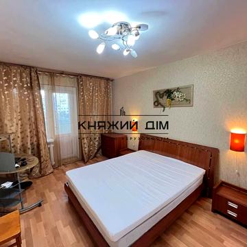 Драгоманова вул., 12-А