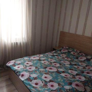 Продам квартиру вул. Новодарницька