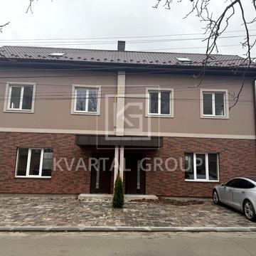Центральна вул.