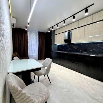 КРОНА ПАРК || Ексклюзивна квартира 47 м² | Новий ремонт | Генератор | | Центр міста | Вид на ліс ЖК Крона парк