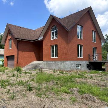 Будинок з частковим ремонтом. Ділянка 10сот
