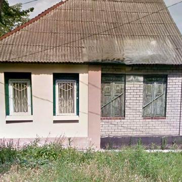 Сдам пол дома 2-х комнатного в аренду, правый берег,можно с животными.