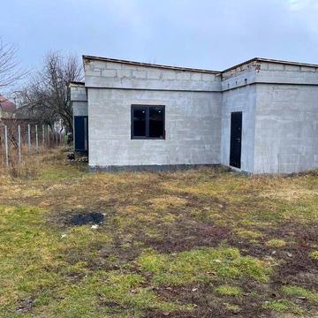 Новобудова 110 м² у Хриплині | 4,5 сотки | Підведені вода та світло