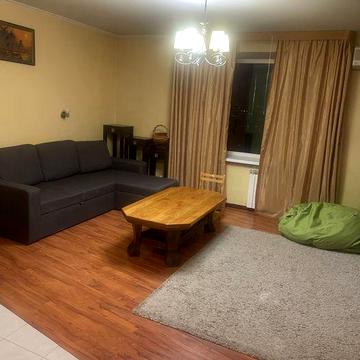 Оренда, Берестейський проспект, 107,  м.Житомирська,  3 к.кв. 77 кв.м