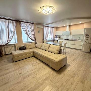 Велика квартира,Олександрівська 68