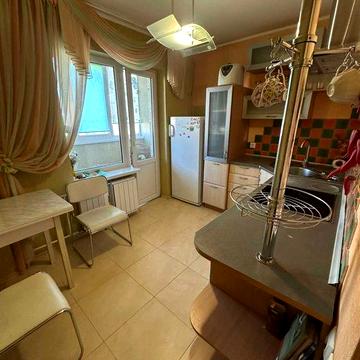 Оренда 2к.квартири,вул.Кошиця 9,метро Позняки,Харківська