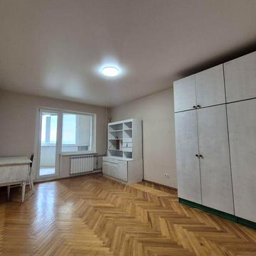 Без% Продаж 3к квартири біля Дніпра, Оболонь, вул. Прирічна 37, метро Героїв Дніпра
