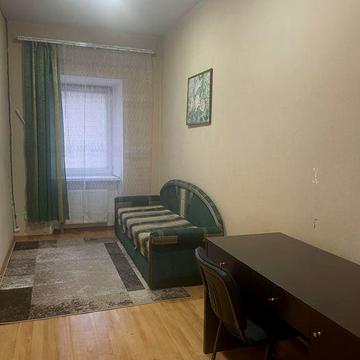 Сдам 1-о квартиру  район пл Островского