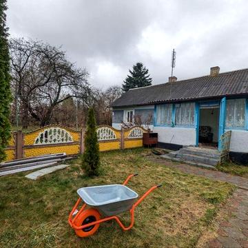 Продаж будинку с. Верхів