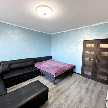 Продаж 1-кімнатної квартири в центрі Чернівців - вул. Буковинська