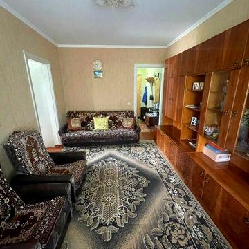 Продам 2-кімнатну квартиру з усим що в квартирі