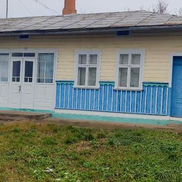 Продам  затишний будинок