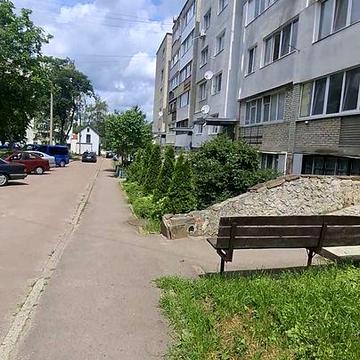 2 Кімнатна Квартира Напроти 2 Поверсі