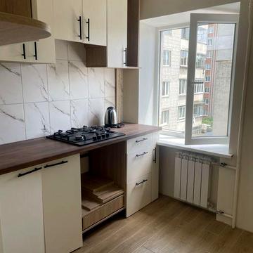 Продаж однокімнатноі квартири по вул. Керченській
