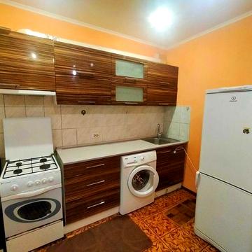 Оренда 1-кім по вул Прибузькій. Тільки дзвонити.