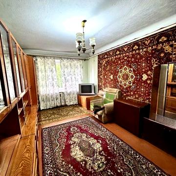 Продаж 3 х кім. кв . 1/5 ідівідуальне опалення, центр