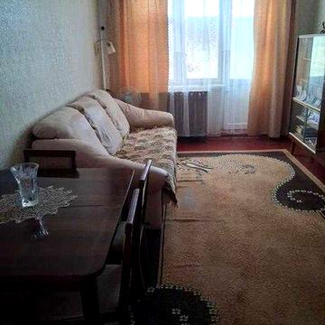 Продам 2-комнатную квартиру, район Коммунального рынка