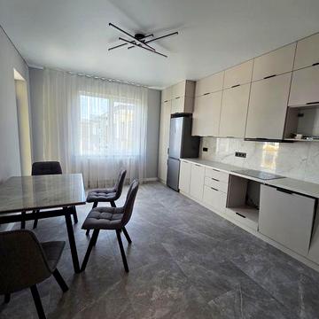 Здам 2 кімнатну квартиру, перша здача 700₴