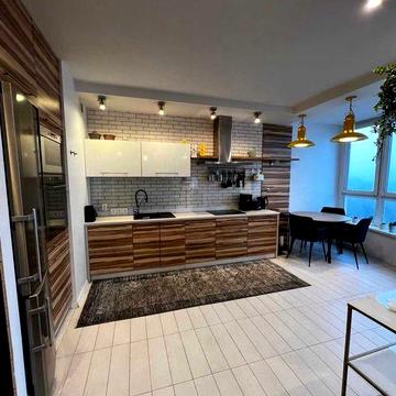 Продам 3к90м2 ремонт ЖК Зелений Острів вул Сікорського 1 ЖК Зелений Острів