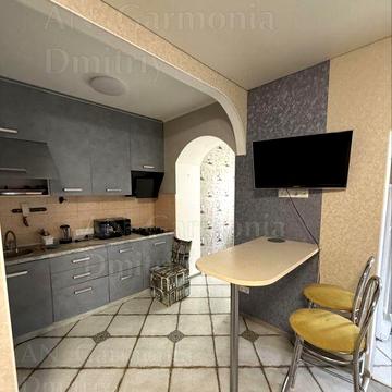Фурманова 2к Студія 12000+к