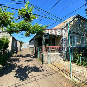 Продаж будинку в мкр. Корениха  (л1)