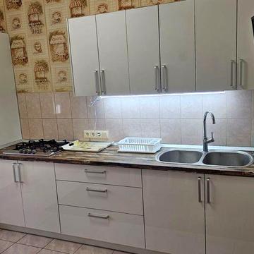 Сдам 1 комнатную квартиру большой площади на Сахарова Заболотного