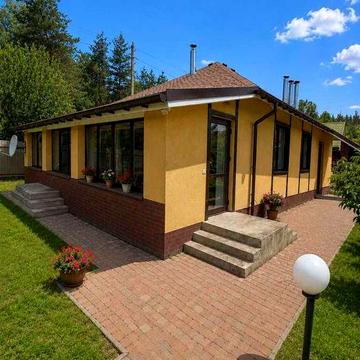 Сучасний будинок 110 м² на 12 сотках – меблі та техніка