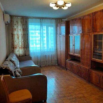 Здам чудову, простору 1 кім на Мілютенка 42, м Лісова
