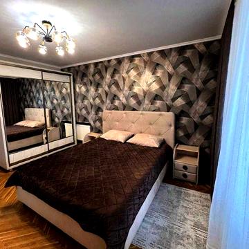Оренда 1 к. квартири Площа Ринок в ЦЕНТРІ