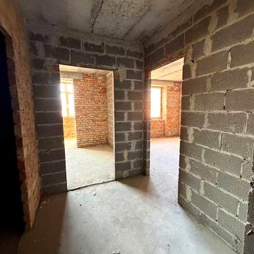 Продам 1 кімнатну квартиру р-н центр міста