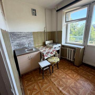 Здається 1 км.кв., вул.Щербанюка