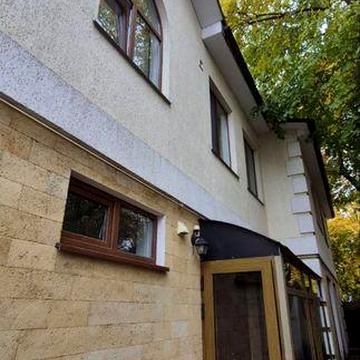 Продажа дома на Авдеева-Черноморского / Чубаевская с гаражем