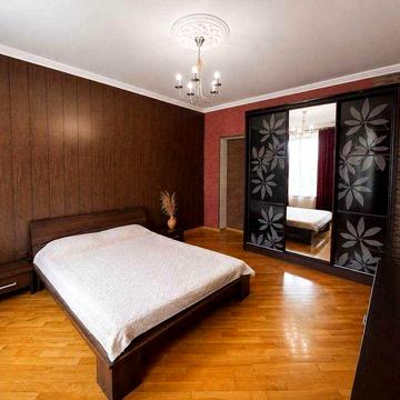 Продаж 2к квартири Центр Цегла АГВ