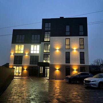 Смарт-квартира 23,6 м² у клубному будинку біля Києва | Софіївська Борщагівка.