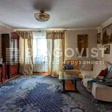 Продаж 5-кімнатної квартири по вул. Вузівській,5