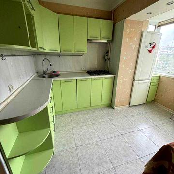 Здам 2-кімнатну Борщаговка на вул. Жуля Верна будинок 4.