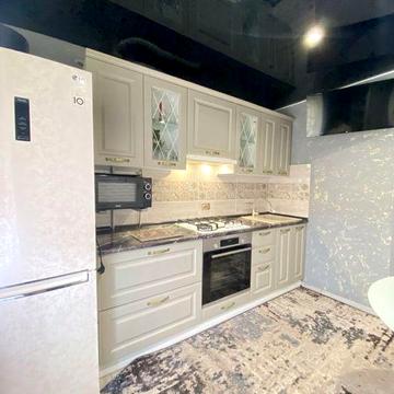 Продам 3-комнатную квартиру на 95-м квартале