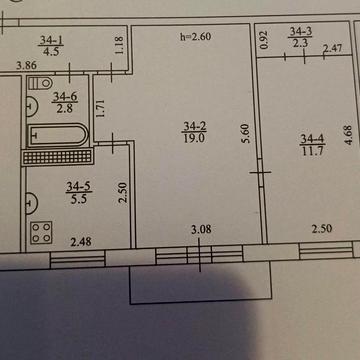Продається двух кімнатна квартира в центрі міста
