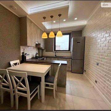 Продаж дворівневої квартири 167 м² у Боздоші, вул. Володимирська