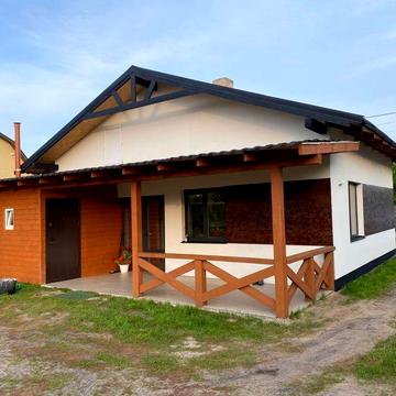 Продається житловий будинок з новим ремонтом в м. Костопіль