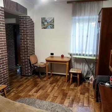 Продам 1 комн квартиру  на земле  на Молдаванке!