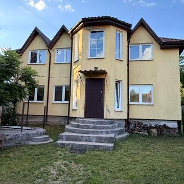 Будинок 170 м² з газом | Річка| Ліс| 6 спалень | Гараж | Бомбосховище