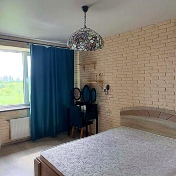 Оренда квартири дві кімнати 55 м2 Білогородка . Новий будинок .